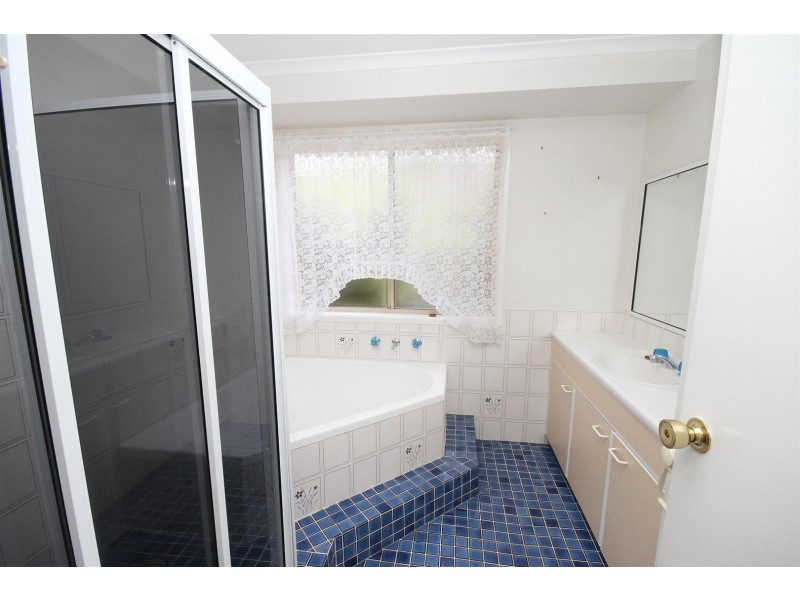 6 Green Street, Yass NSW 2582