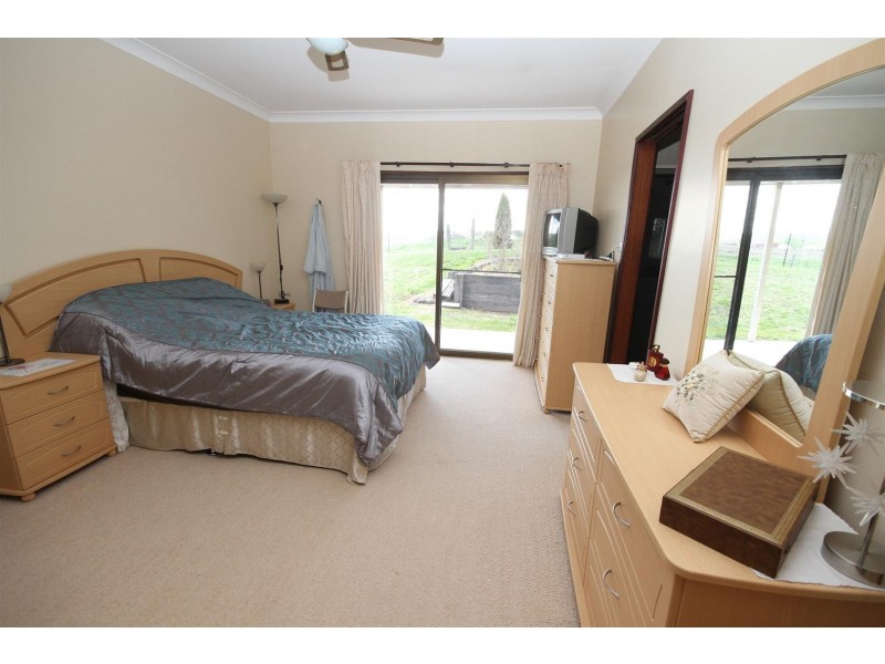 82 Laidlaw Street, Yass NSW 2582