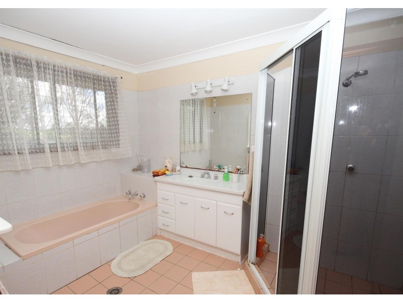 82 Laidlaw Street, Yass NSW 2582