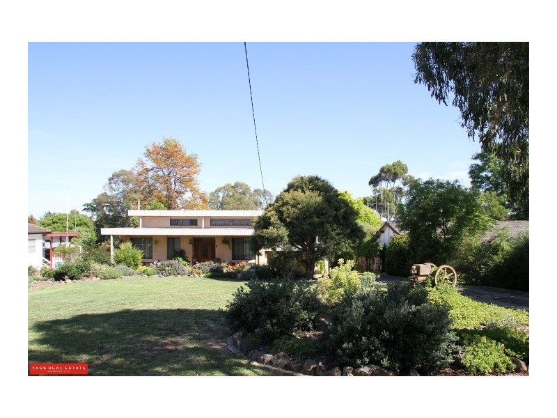 35 Meehan Street, Yass NSW 2582