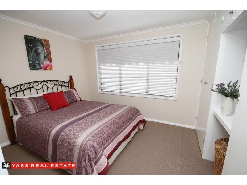 25 Victoria Street, Yass NSW 2582