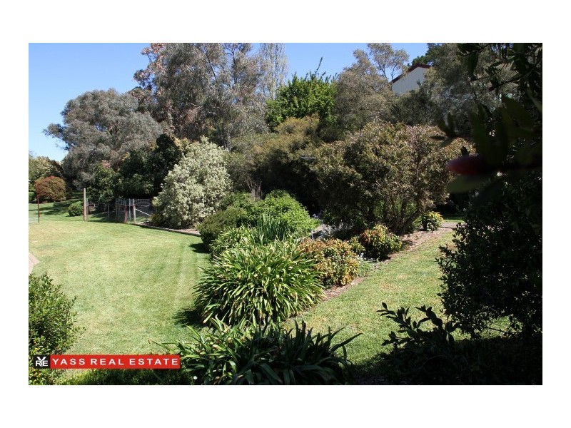 25 Victoria Street, Yass NSW 2582