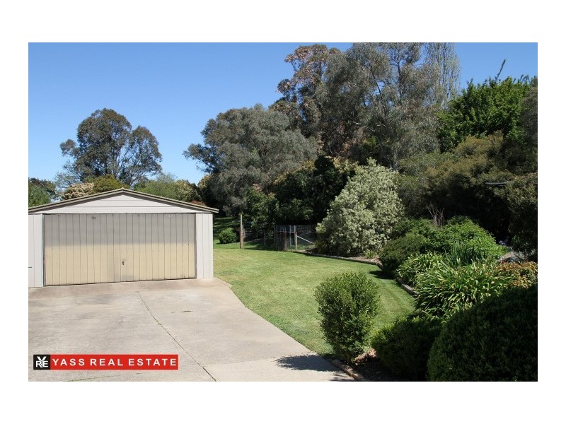 25 Victoria Street, Yass NSW 2582