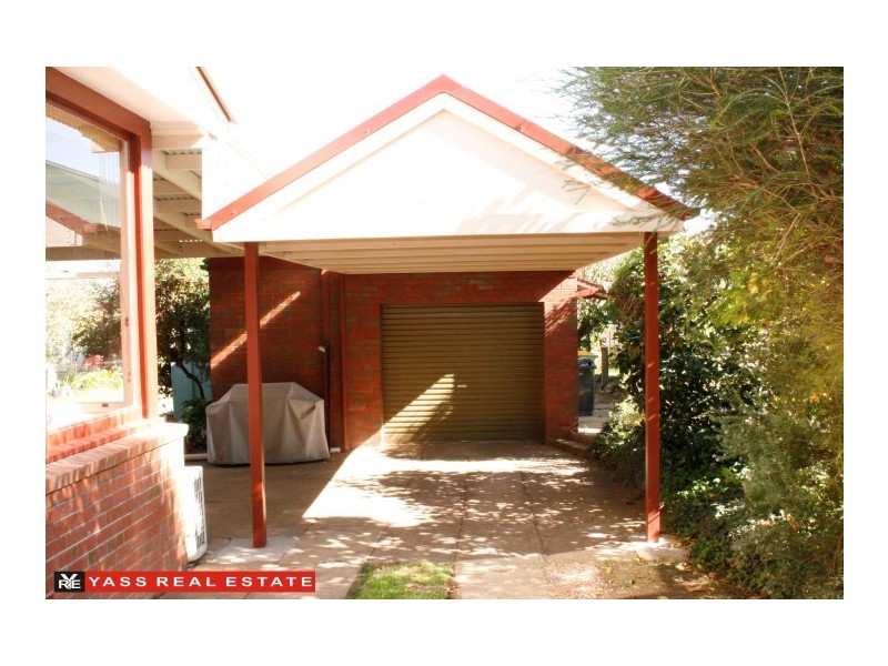 31 Grand Junction Road, Yass NSW 2582