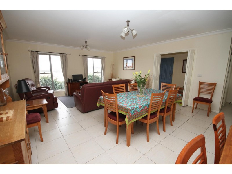 1152 Black Range Road, Yass NSW 2582