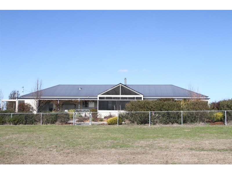 1152 Black Range Road, Yass NSW 2582