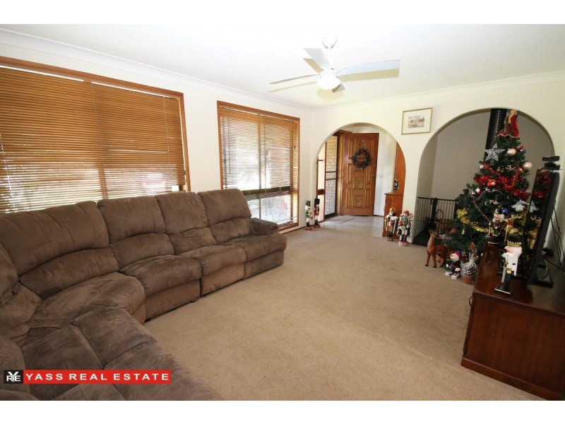 24 Hume Street, Yass NSW 2582