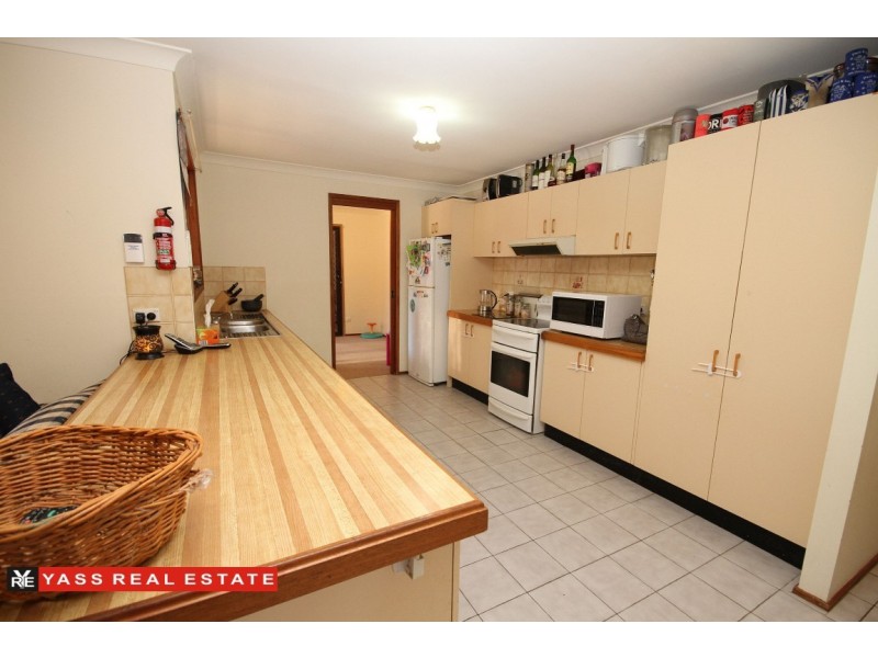 24 Hume Street, Yass NSW 2582