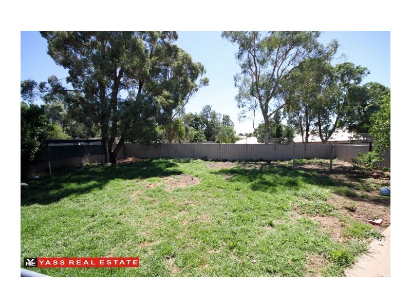 24 Hume Street, Yass NSW 2582