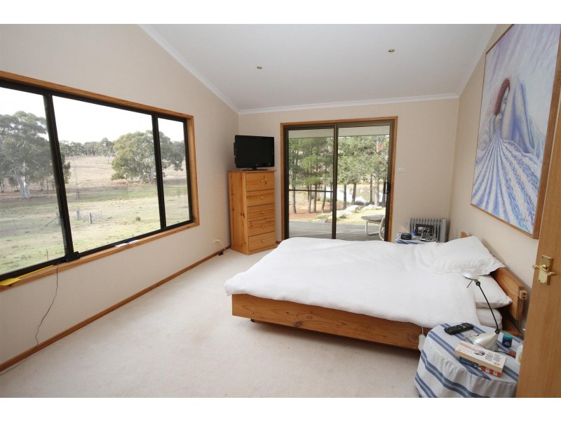 153 Collector Road, Gunning NSW 2581