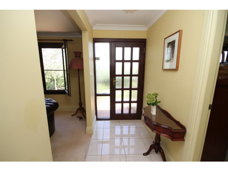 26 Shantalla Crescent, Yass NSW 2582