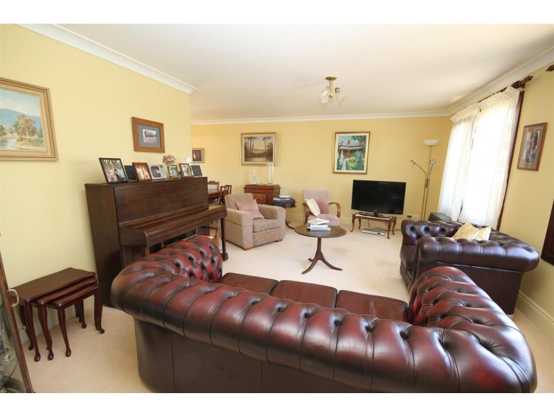 26 Shantalla Crescent, Yass NSW 2582