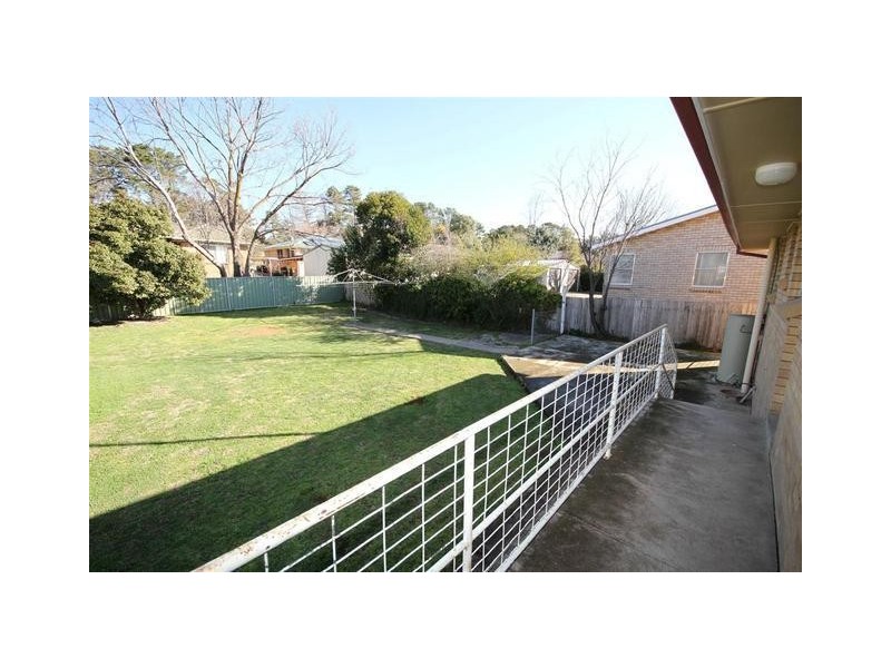 10 Shantalla Crescent, Yass NSW 2582