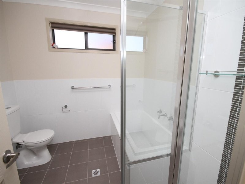 26/11 Julian Place, Yass NSW 2582