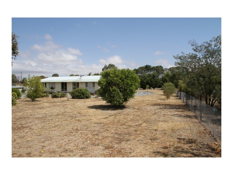 11 Cusack Place, Yass NSW 2582