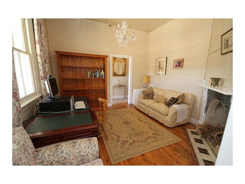 22 Browne Street, Yass NSW 2582