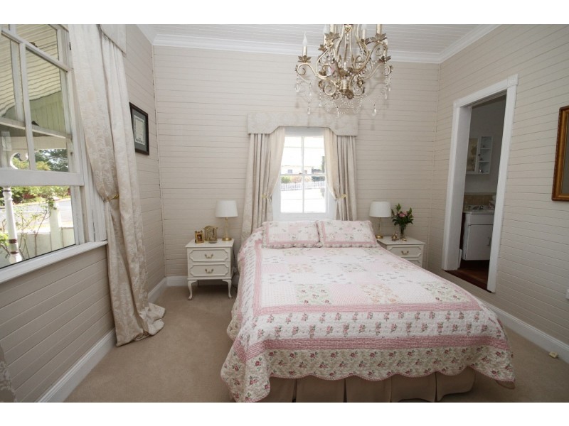 22 Browne Street, Yass NSW 2582