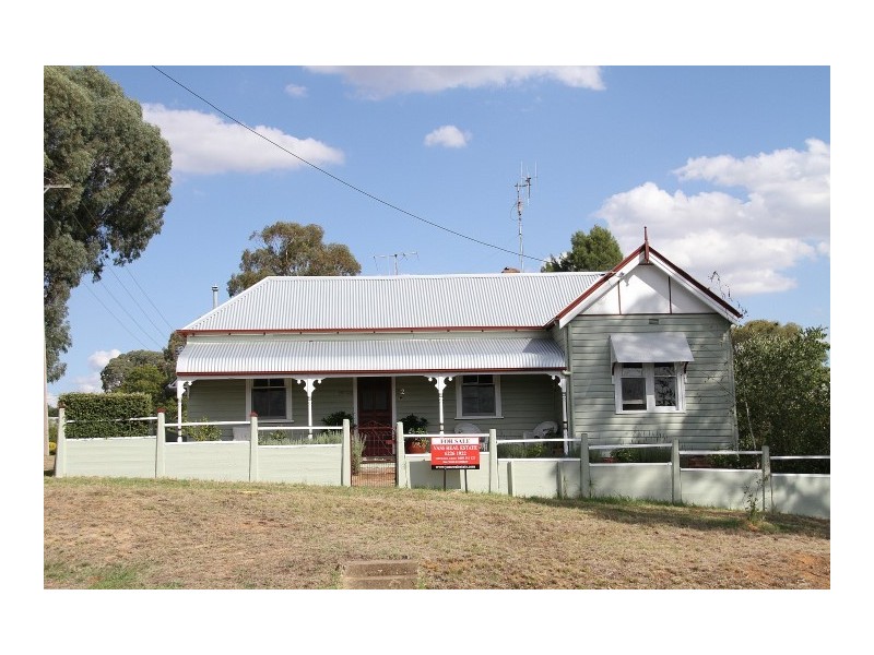 22 Browne Street, Yass NSW 2582