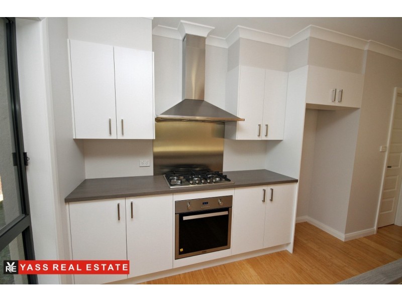 63 Meehan Street, Yass NSW 2582