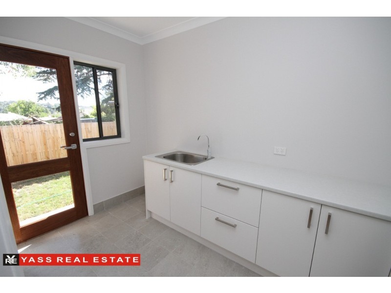 63 Meehan Street, Yass NSW 2582