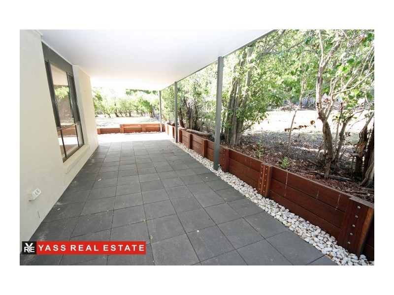 63 Meehan Street, Yass NSW 2582