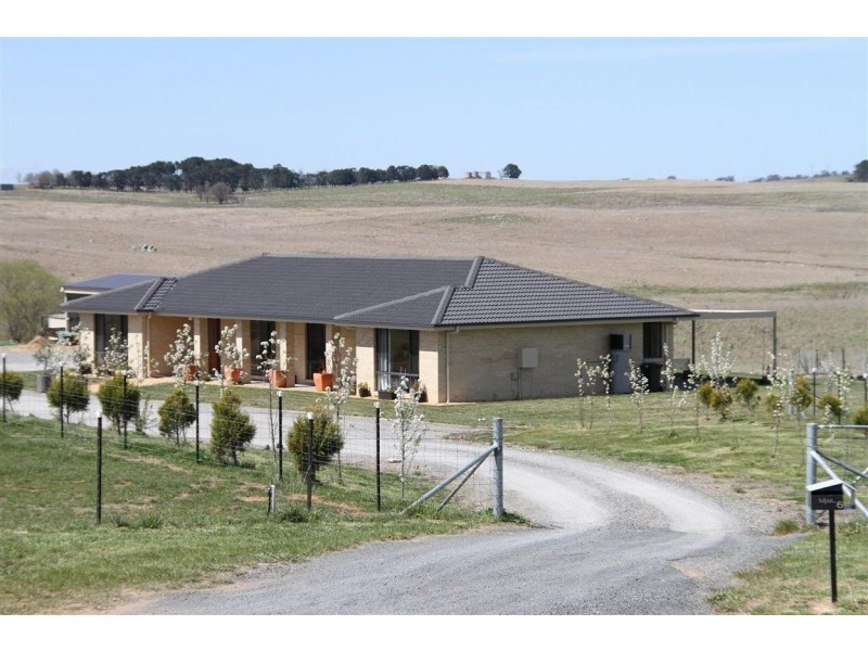 6 Kitty’S Creek Road, Yass NSW 2582