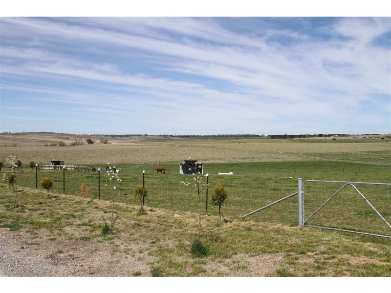 6 Kitty’S Creek Road, Yass NSW 2582