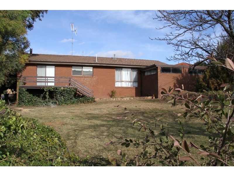 10 Yeo Crescent, Yass NSW 2582