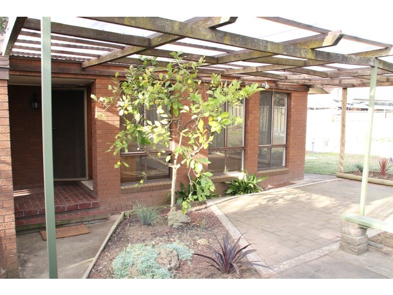 10 Yeo Crescent, Yass NSW 2582
