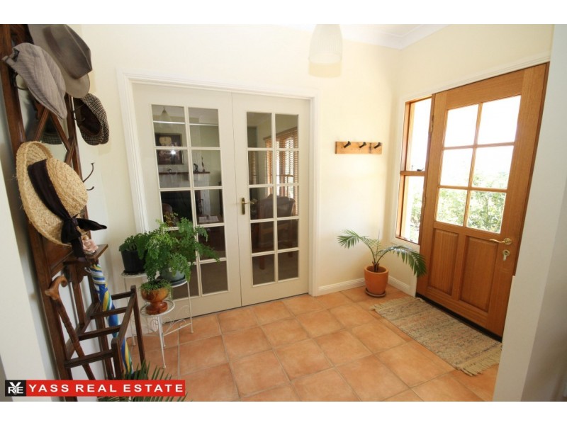 331 Black Range Road, Yass NSW 2582