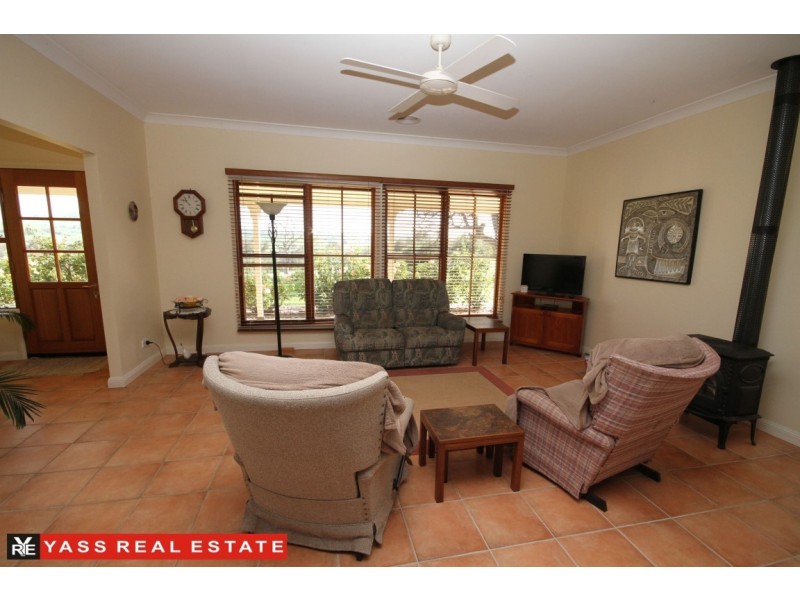331 Black Range Road, Yass NSW 2582