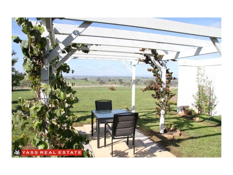 331 Black Range Road, Yass NSW 2582