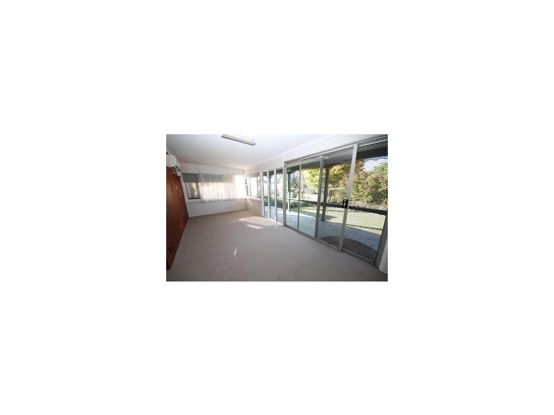 32 Plunkett Street, Yass NSW 2582