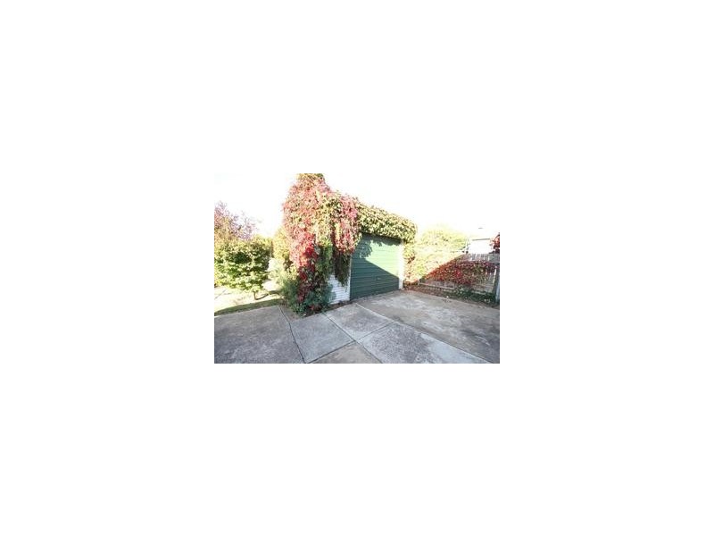 32 Plunkett Street, Yass NSW 2582