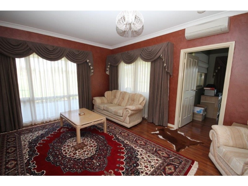 450 Yass Valley Way, Yass NSW 2582