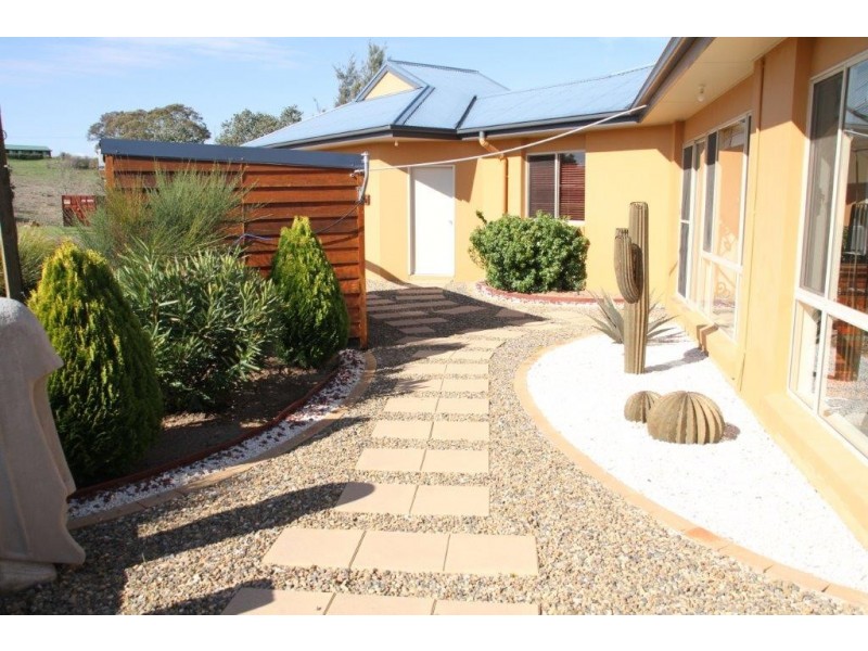 450 Yass Valley Way, Yass NSW 2582