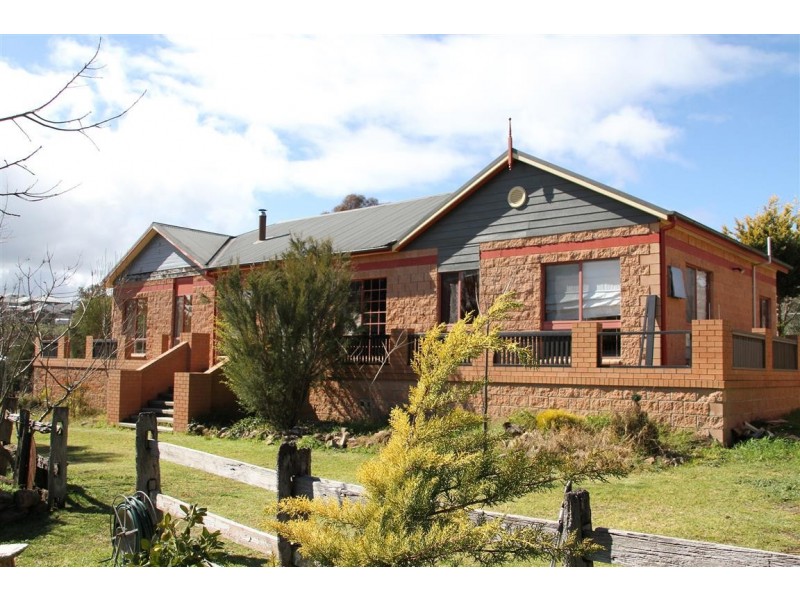 63 Hume Street, Yass NSW 2582