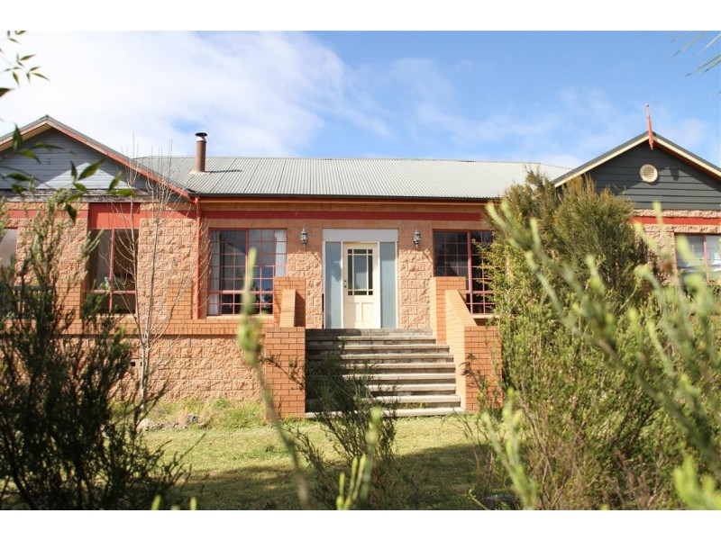 63 Hume Street, Yass NSW 2582
