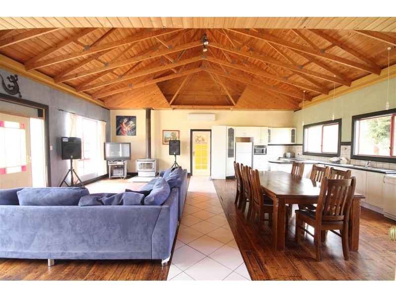 63 Hume Street, Yass NSW 2582