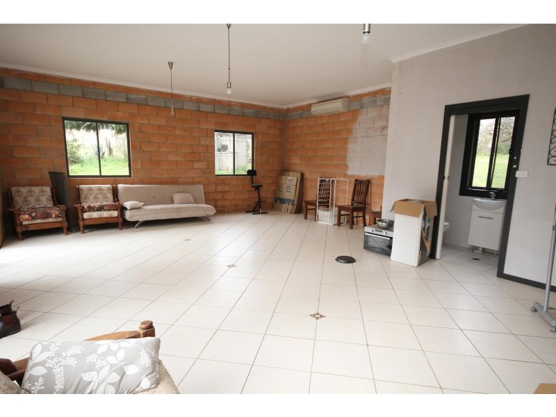 63 Hume Street, Yass NSW 2582