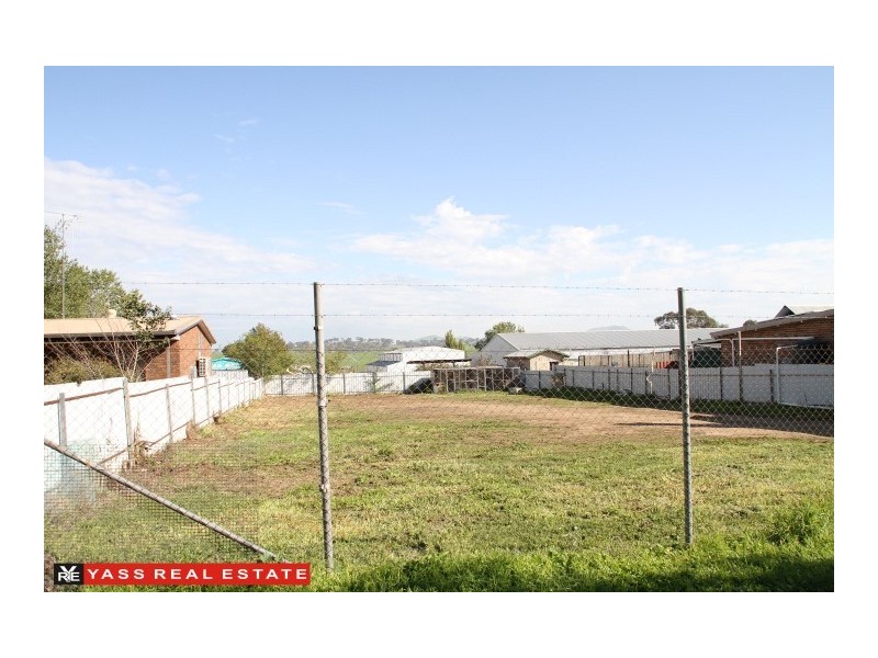 37 Glebe Street, Yass NSW 2582
