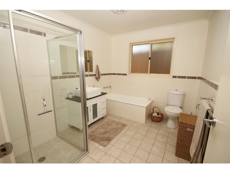 1/14 Nicholls Drive, Yass NSW 2582