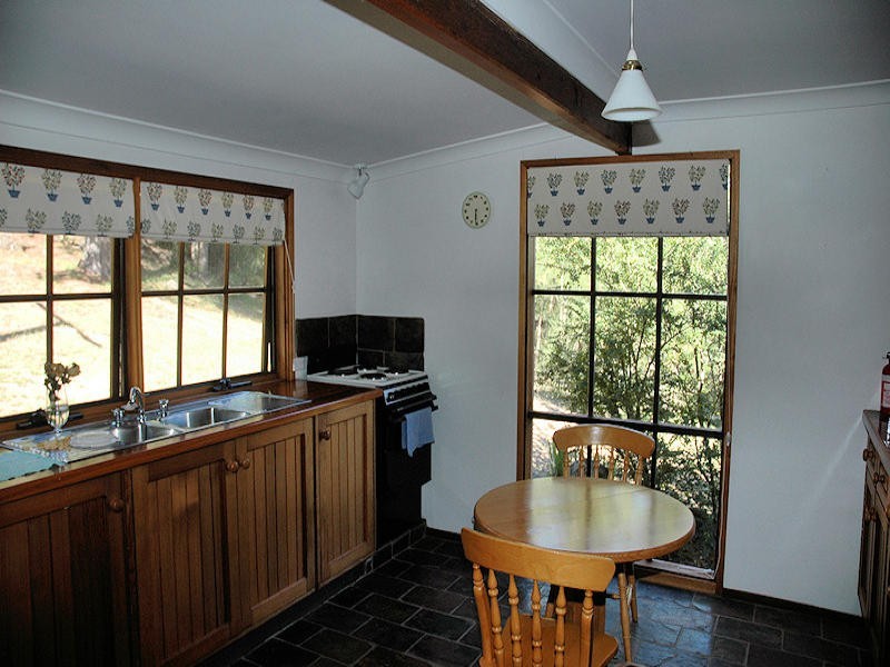 2883 Wollombi Road, Wollombi NSW 2325