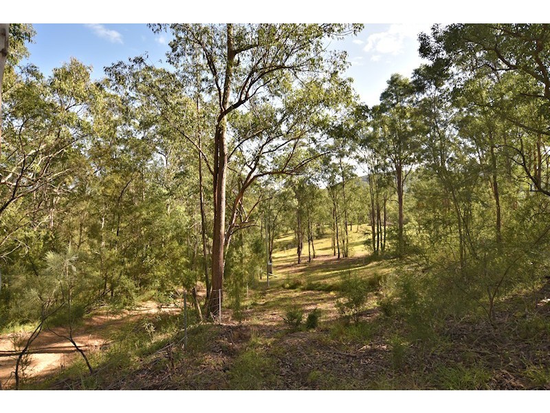 35 Canning Street, Wollombi NSW 2325