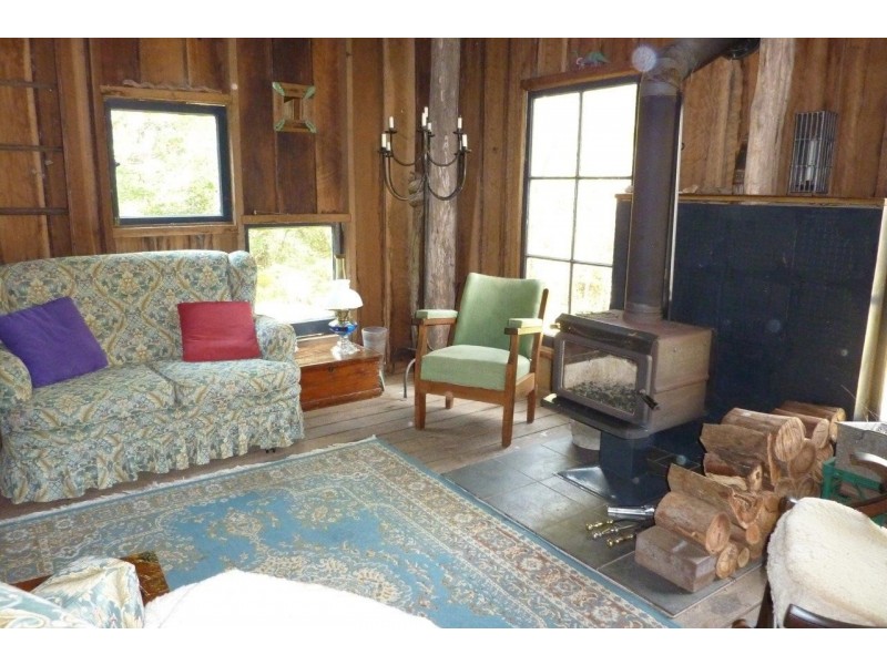 200 Billy Bourne Road, Wollombi NSW 2325