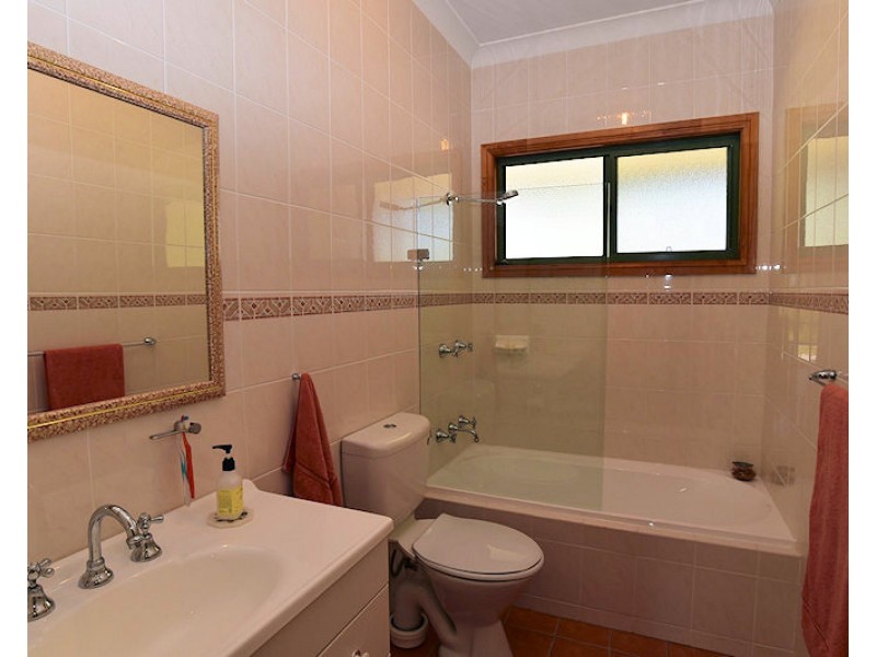 470 Milsons Arm Road, Wollombi NSW 2325