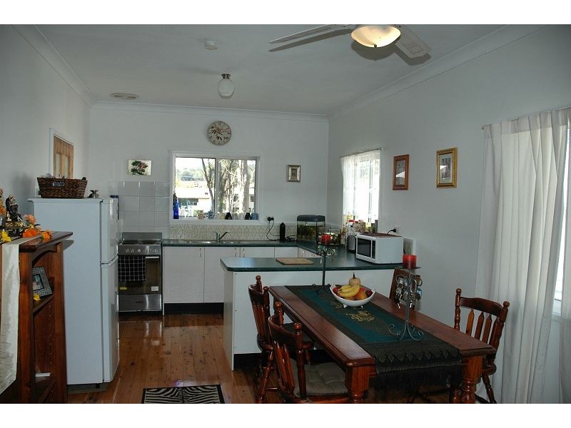 14 First Street, Millfield NSW 2325