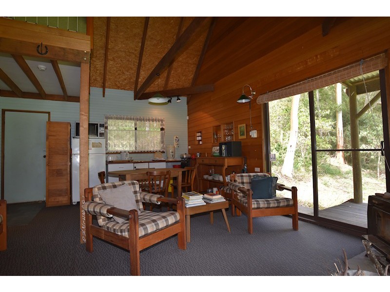 Laguna NSW 2325