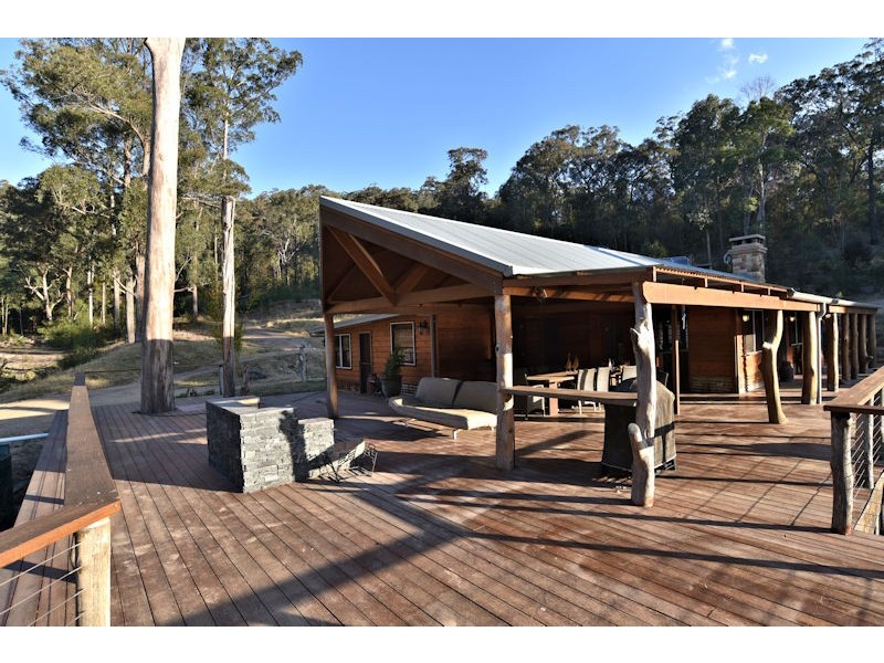 304 Finchley Track, Laguna NSW 2325