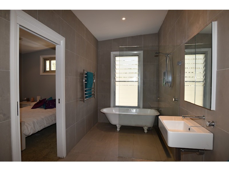 Laguna NSW 2325
